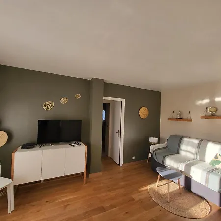 Superbe T2 En Centre Au Calme A Deux Pas Du Marche شقة *