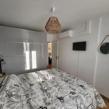 Superbe T2 En Centre Au Calme A Deux Pas Du Marche شقة *